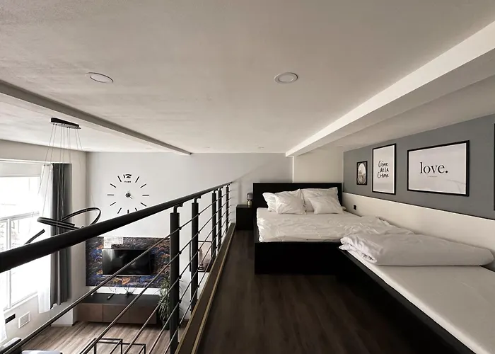 Apartman Grand Viceroy - Gothic Tower View *